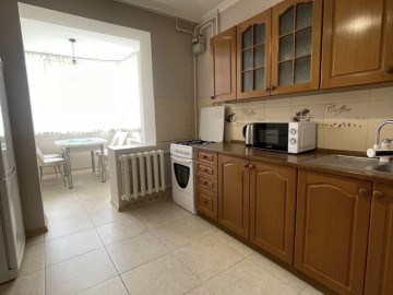 Chirie-Apartament cu 3 camere, 80m²,Ciocana, Nicolae Milescu Spătarul photo