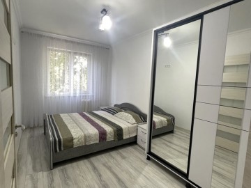 Chirie-Apartament cu 2 camere, 50m², Botanica,Căușeni photo