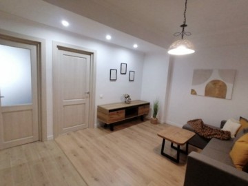 Chirie-Apartament cu 1 cameră, 47m², Botanica,Burebista photo