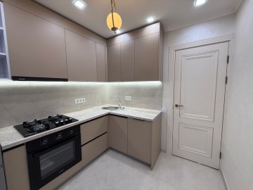 Chirie-Apartament cu 3 camere, 80m², Botanica,Cuza Vodă photo