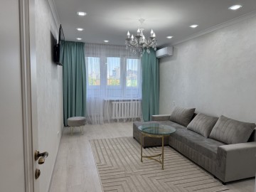 Chirie-Apartament cu 3 camere, 80m², Botanica,Cuza Vodă photo