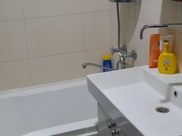 Apartament cu 3 camere, 80m², Decebal photo