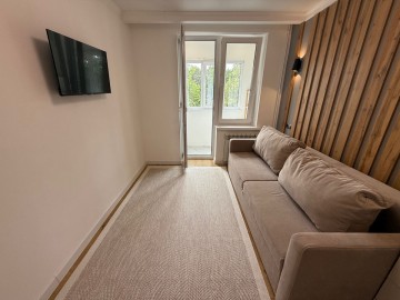 Apartament cu 2 camere, 48m², Florilor 7280 photo