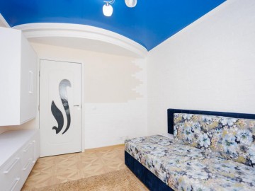 Apartament cu 3 camere, 70m², P.Zadnipru photo