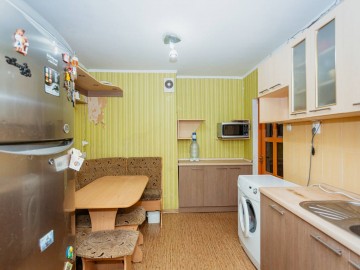 Apartament cu 3 camere, 75m², A.Russo photo