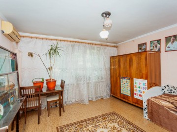 Apartament cu 3 camere, 75m², A.Russo photo