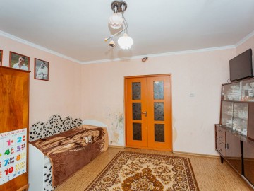 Apartament cu 3 camere, 75m², A.Russo photo