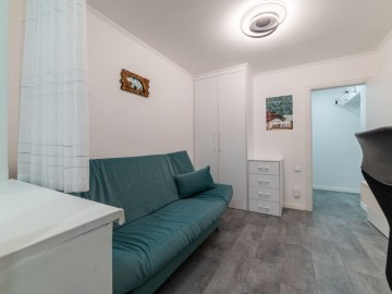 Apartament cu 2 camere, 63m², M.Spatarul photo