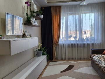 Apartament cu 2 camere, 60m², Botanica, bd. Cuza Vodă photo