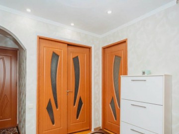 Apartament cu 2 camere, 58m², Botanica, Independenței photo