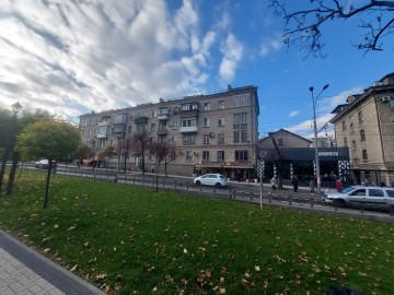 Apartament cu 3 camere, 71m², Gr. Vieru photo