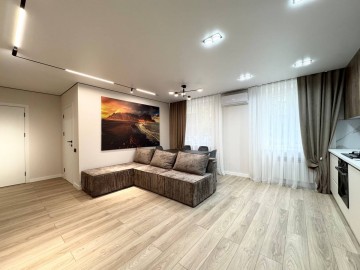 Apartament cu 2 camere, 56m², Ion Creangă photo