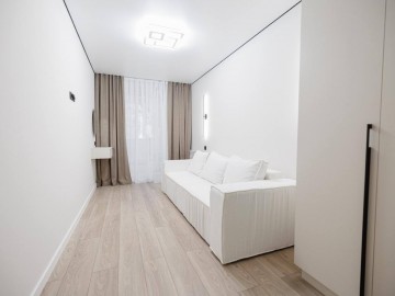 Apartament cu 2 camere, 56m², Ion Creangă photo