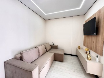 1 комнатная квартира, 43м², Reghina Elizaveta photo