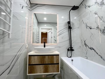 Apartament cu 2 camere, 53m², Petru zadnipru photo