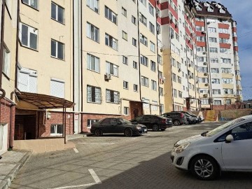 Chirie-1 комнатная квартира, 52м², Centru.str. Tecuci photo