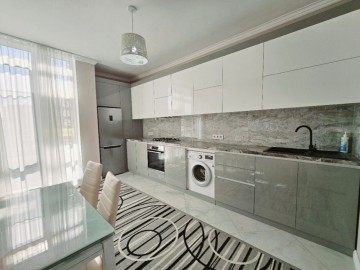 Chirie-Apartament cu 2 camere, 66m², Buiucani,Liviu Deleanu photo