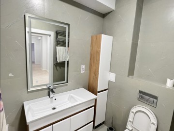 Chirie-Apartament cu 2 camere, 85m², Telecentru,Sprîncenoaia photo