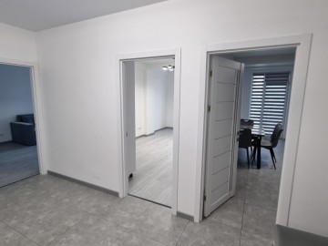 Chirie-Apartament cu 2 camere, 65m², Botanica,Jubiliară photo
