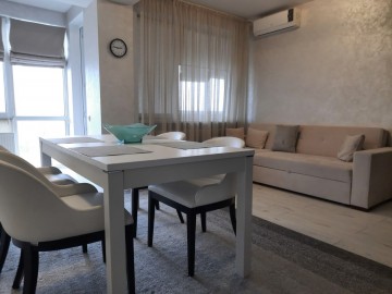 Chirie-Apartament cu 2 camere, 55m², Centru,Sfîntul Gheorghe photo