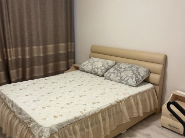 Chirie-Apartament cu 2 camere, 70m², Buiucani,Alba-Iulia photo