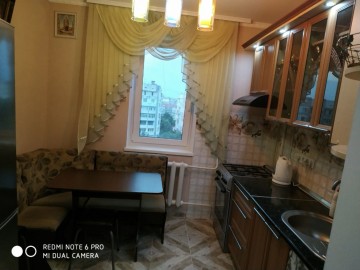 Chirie-Apartament cu 2 camere, 60m², Buiucani,Alba-Iulia photo