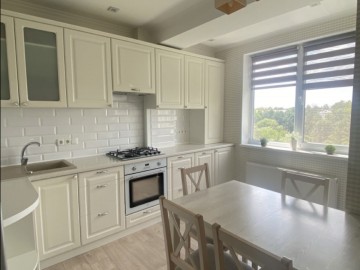 Chirie-Apartament cu 2 camere, 60m², Centru,Arheolog Ion Casian Suruceanu photo