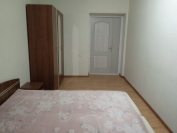 Chirie-Apartament cu 2 camere, 50m², Rîșcani,Мирон Костин photo
