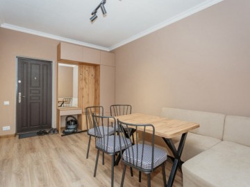 Se vinde-Apartament cu 2 camere, 41m²,Buiucani, Sucevița photo