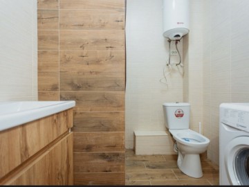 Se vinde-Apartament cu 2 camere, 41m²,Buiucani, Sucevița photo