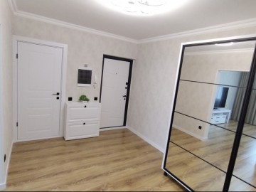 Se vinde-Apartament cu 3 camere, 80m², Botanica,Valea Crucii photo