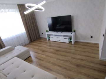 Продается-3-х комнатная квартира, 80м², Ботаника,Valea Crucii photo