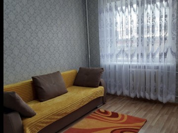 Chirie-Apartament cu 3 camere, 80m², Centru,Albișoara photo