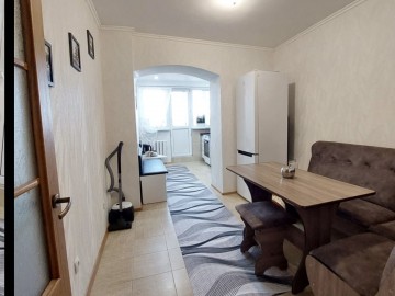 Chirie-Apartament cu 3 camere, 80m², Centru,Albișoara photo