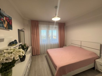 Apartament cu 2 camere, Botanica 72m², бд. Дечебал photo