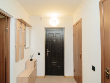 Apartament cu 1 cameră, 40m², Nicolae Costin photo