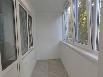 Apartament cu 3 camere, 75m², Traian photo