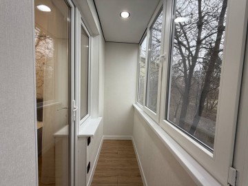 Apartament cu 3 camere, 80m², Sadovenu photo