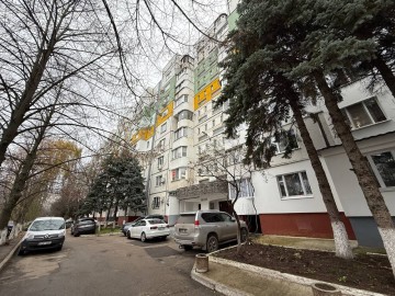 Apartament cu 3 camere, 80m², Sadovenu photo