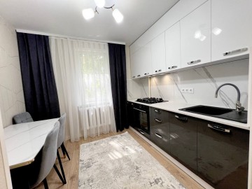 Apartament cu 2 camere, 60m², Sadoveanu photo