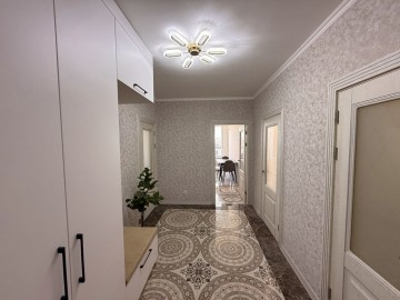 Chirie-Apartament cu 2 camere, 64m², Buiucani,Balcani photo