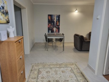 Chirie-Apartament cu 3 camere, 90m², Centru,Mitropolitul Petru Movilă photo