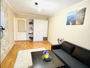 Se vinde-Apartament cu 1 cameră, 40m², Aeroport,Băcioii Noi photo