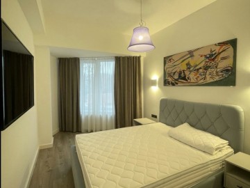 Chirie-Apartament cu 3 camere, 128m², Rîșcani,Zimbrului photo