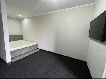 Se vinde-Apartament cu 1 cameră, 33m², Buiucani,Sucevița photo