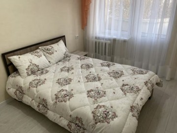 Chirie-Apartament cu 3 camere, 70m²,Botanica, Dacia photo