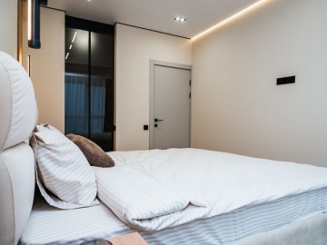 Apartament cu 3 camere, 75m², Botanica.str. Ghica Vodă photo