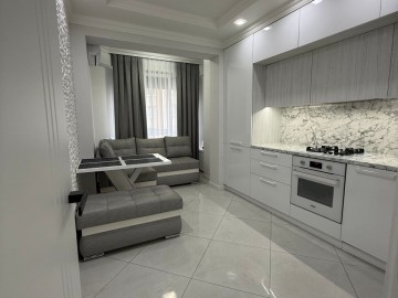 Apartament cu 3 camere, 80m², Mircea cel Batrin photo