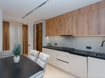 Apartament cu 3 camere, 91m², Mircea cel Batrin 7664 photo