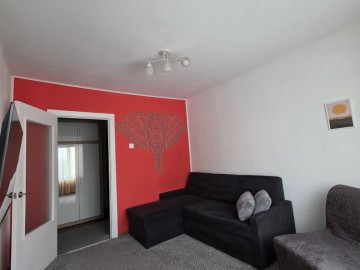 Chirie-Apartament cu 1 cameră, 40m², str. Ginta Latină photo